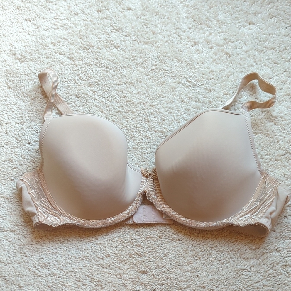 Wacoal Nude Lace Trim Bra